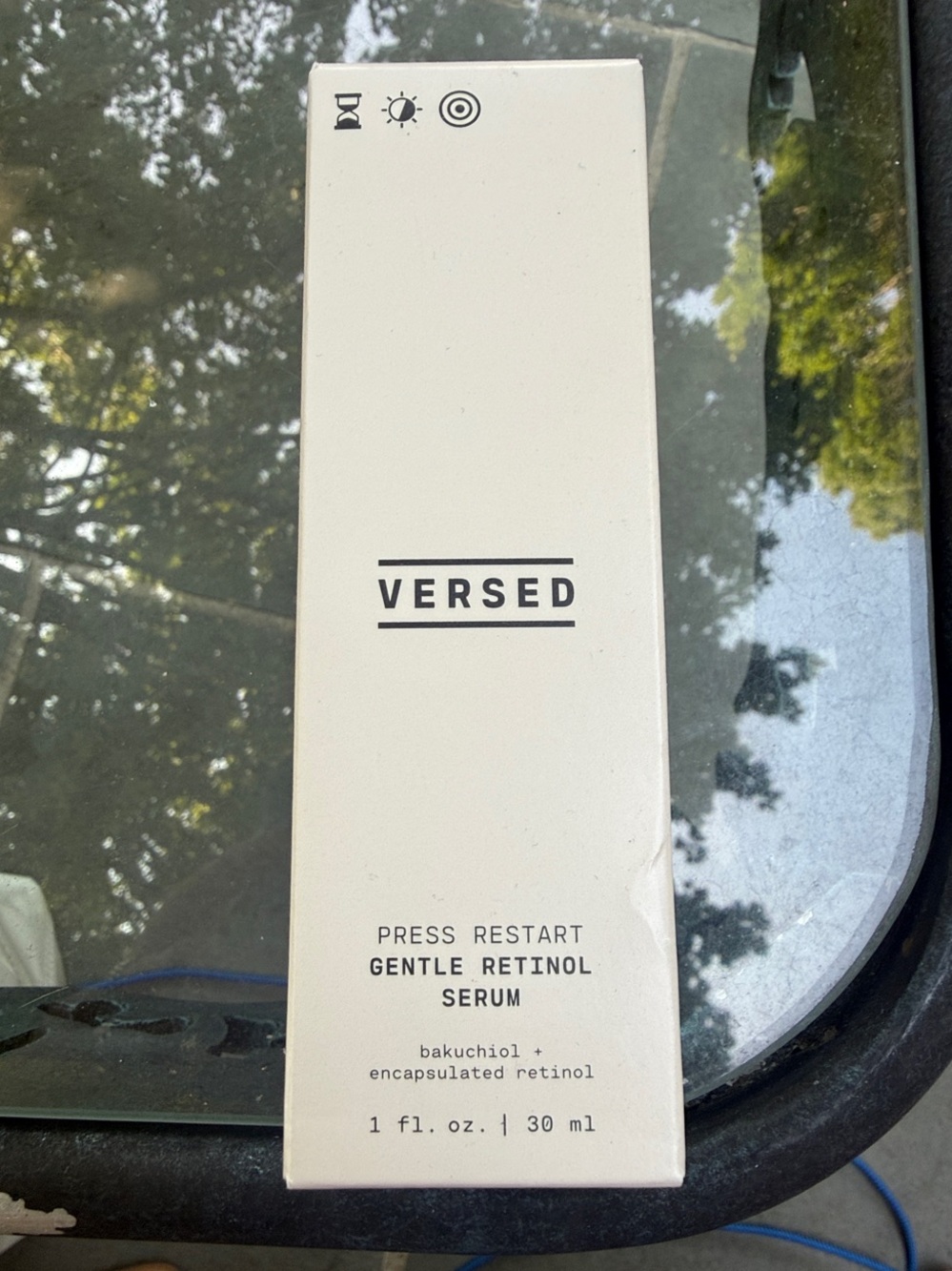 Versed Press Restart Gentle Retinol Serum — White